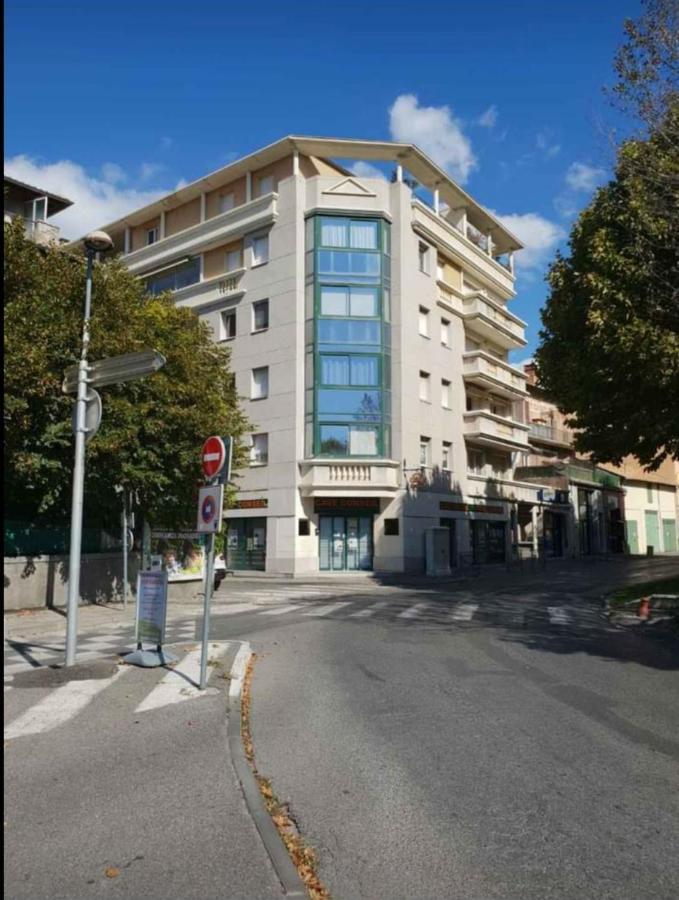 Appartement T2 Imm. La Villa D'Este Digne-les-Bains Exterior foto